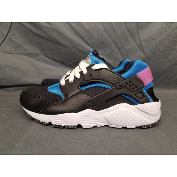Nike Boys Huarache Run Athletic Sneakers Black Blue White Size 5.5 NEW NO BOX! - Picture 4 of 7